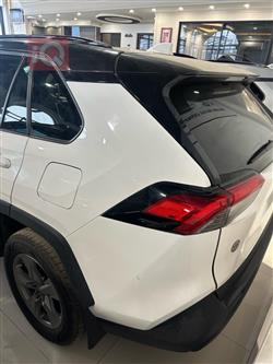 تويوتا راف 4